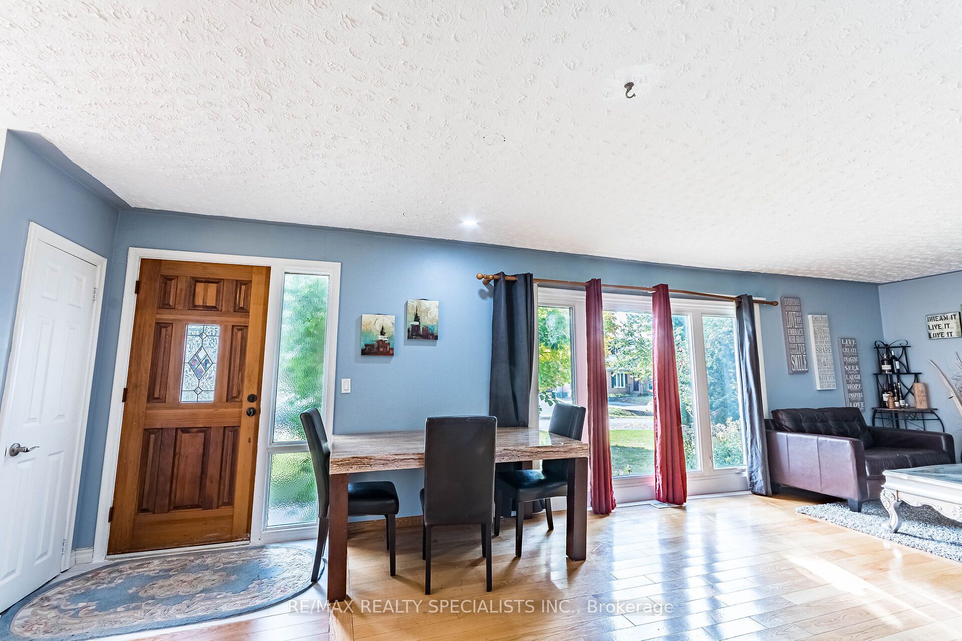 18 Carberry Street Property Photo 4