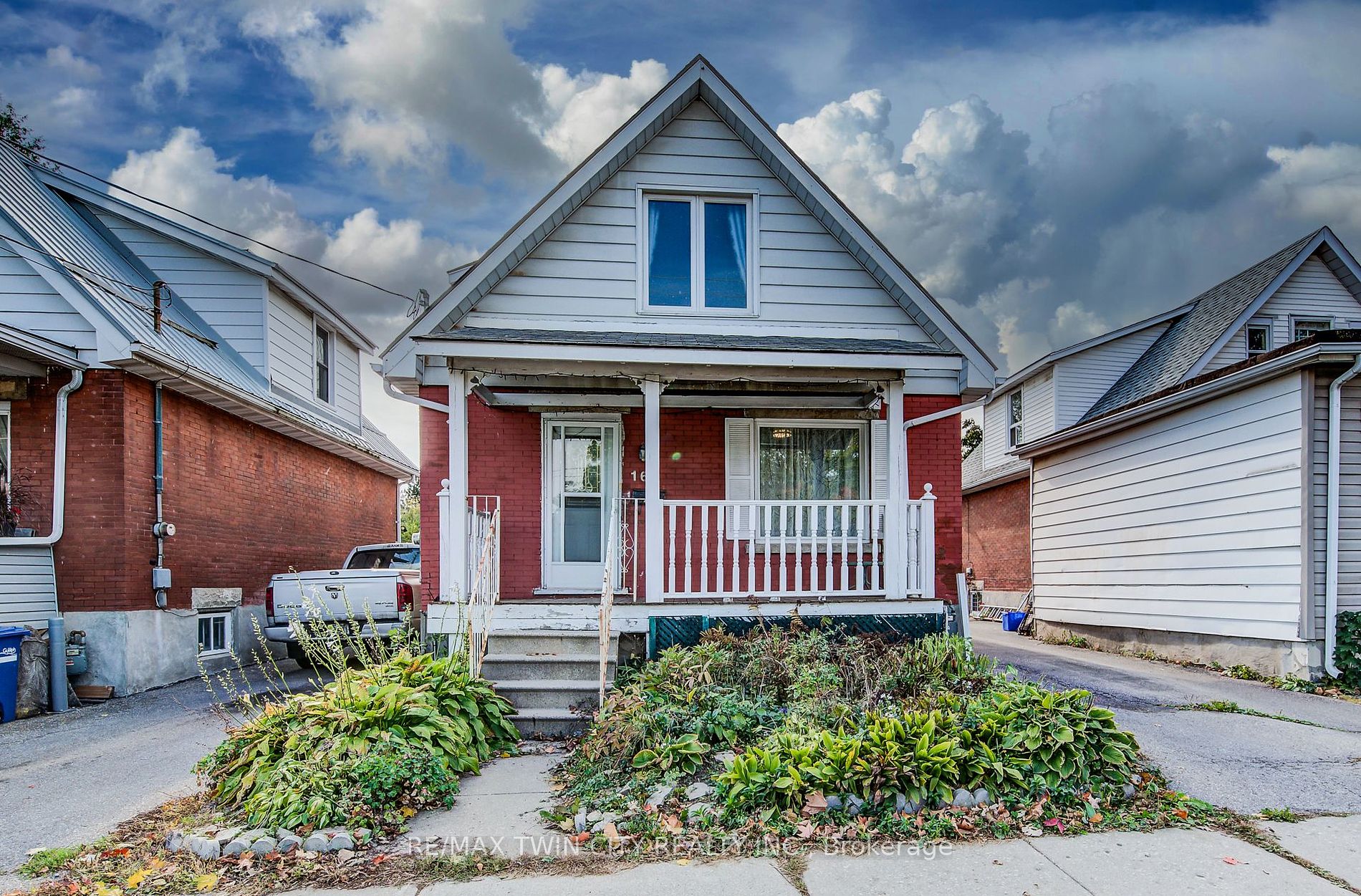 168 Edinburgh Rd N Property Photo