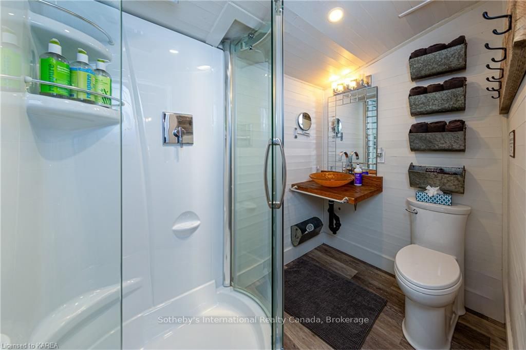 345 Thousand Islands Parkway Property Photo 6