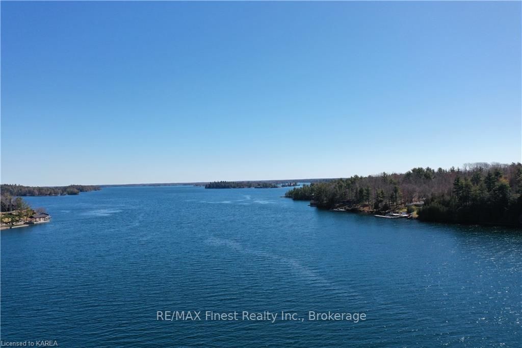 C Club Island Property Photo 5