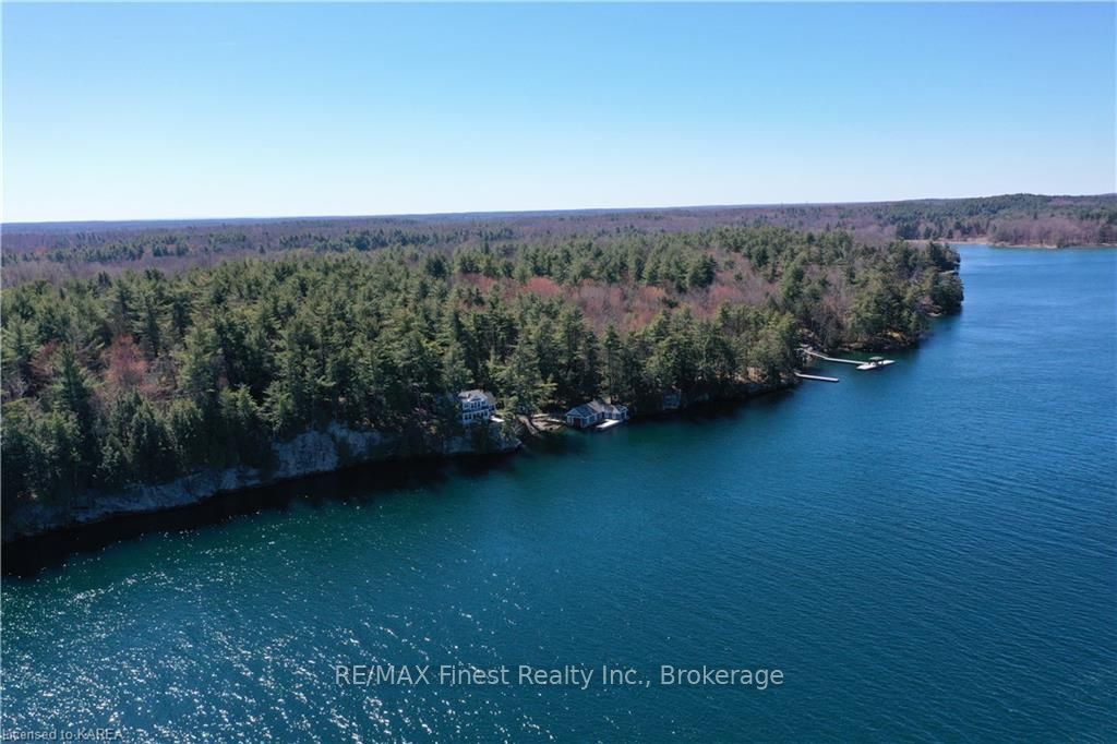 C Club Island Property Photo 9