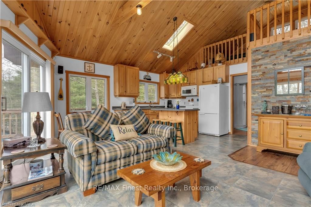 14 Downie Property Photo 9