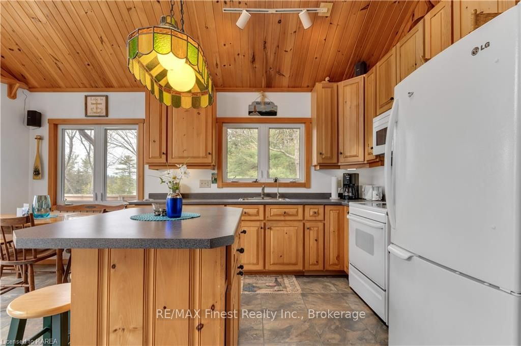 14 Downie Property Photo 13
