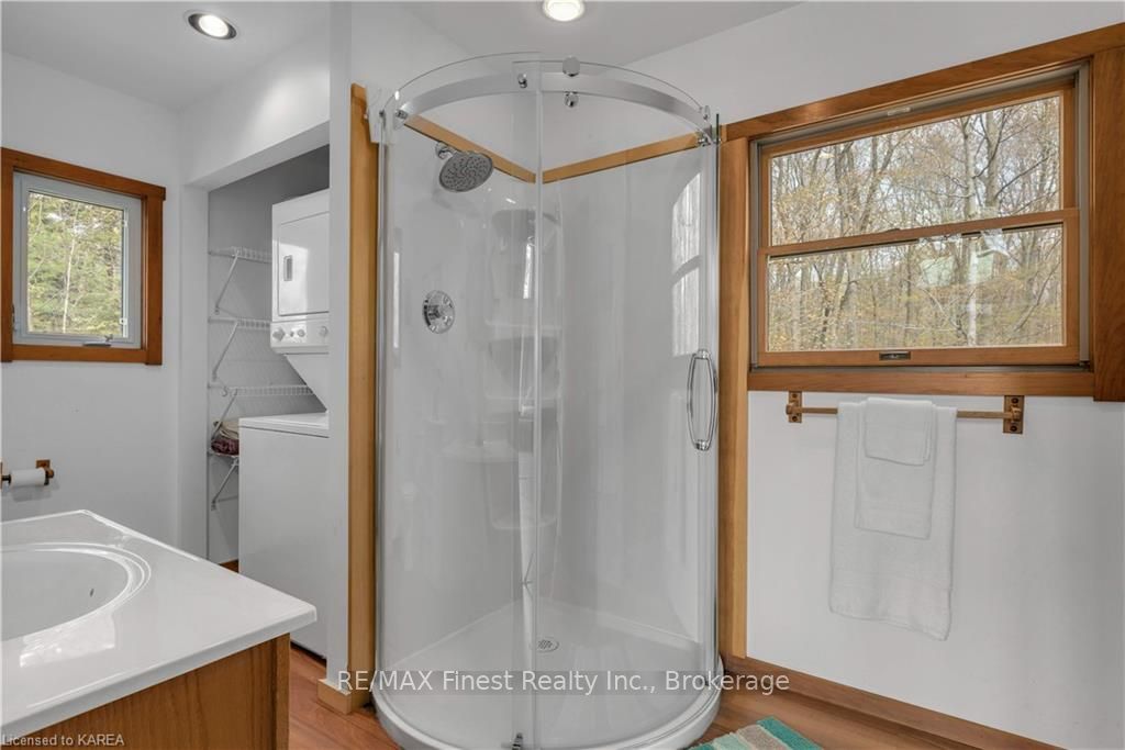 14 Downie Property Photo 19