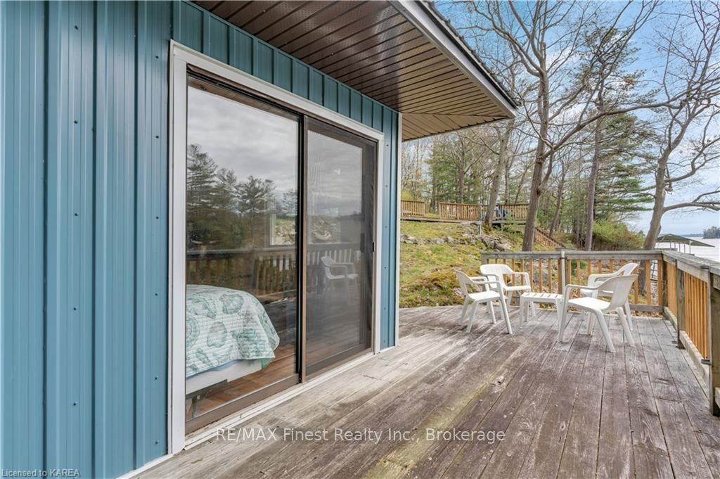 14 Downie Property Photo 32