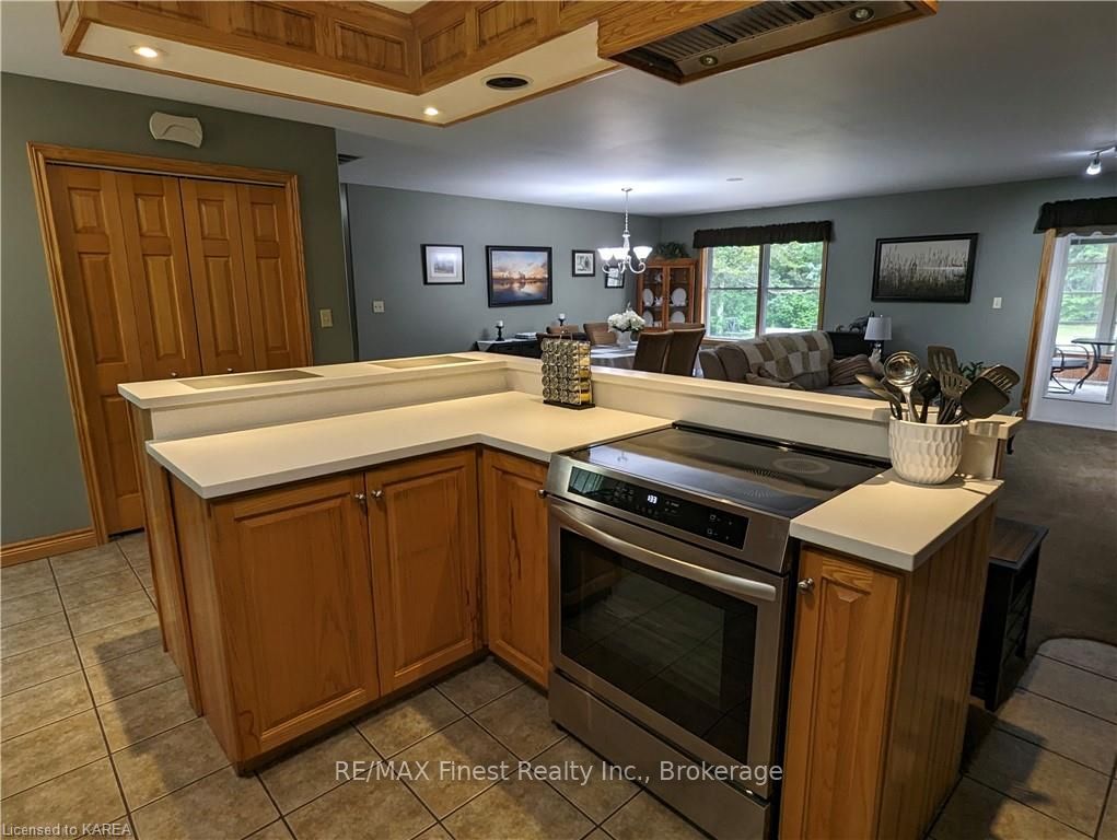 4733 Taylor Kidd Blvd Property Photo 7