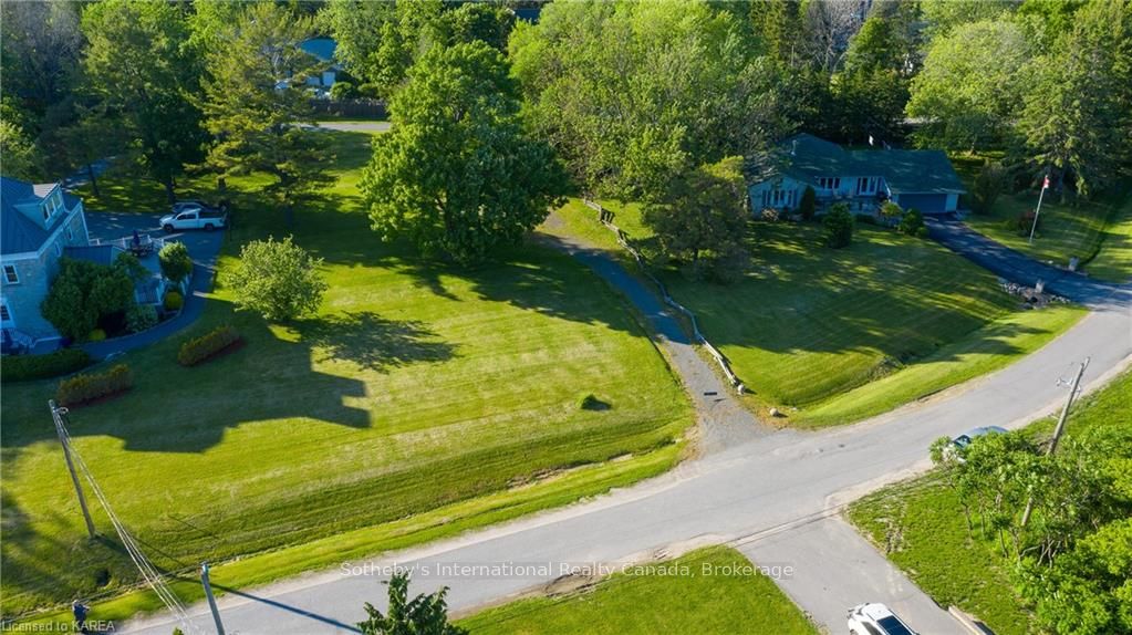 4 Starr Pl Property Photo