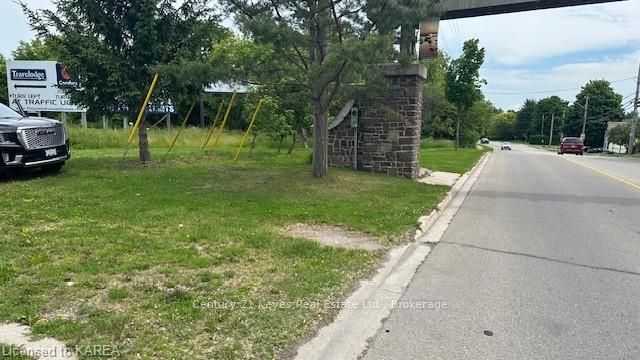 Street Charles St Property Photo 3
