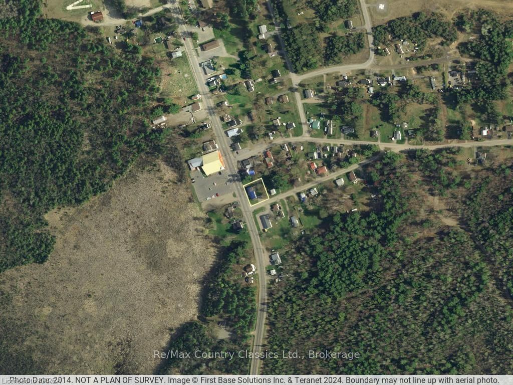 12245 Highway 41 Property Photo 11