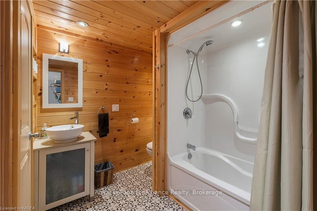 89 Waldo's Way Lane Property Photo 10