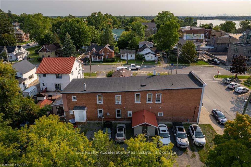 329 Edmon St Property Photo 11