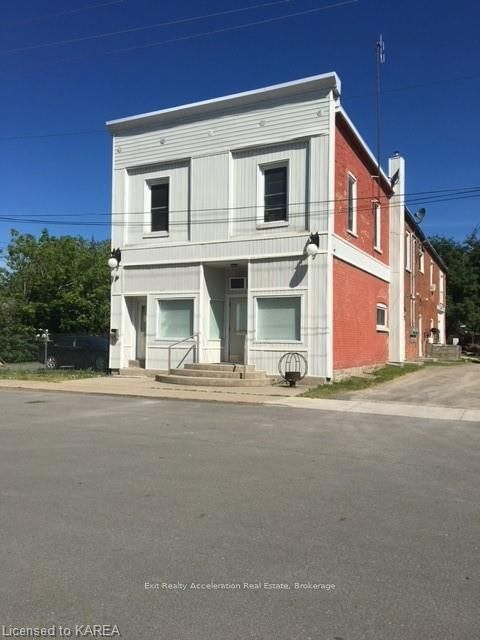 329 Edmon St Property Photo 12