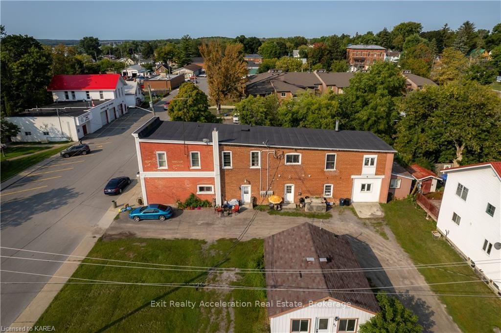 329 Edmon St Property Photo 14