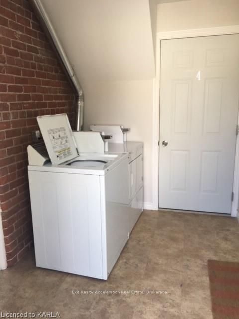329 Edmon St Property Photo 20