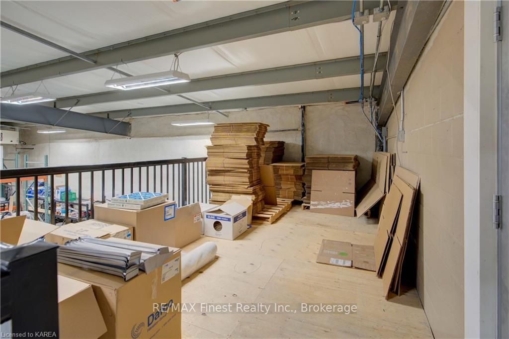 542 Old Highway 2 Property Photo 26
