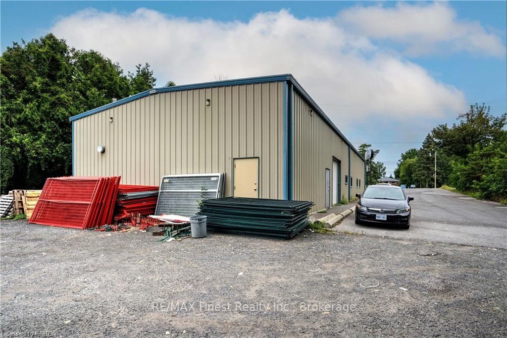 542 Old Highway 2 Property Photo 39