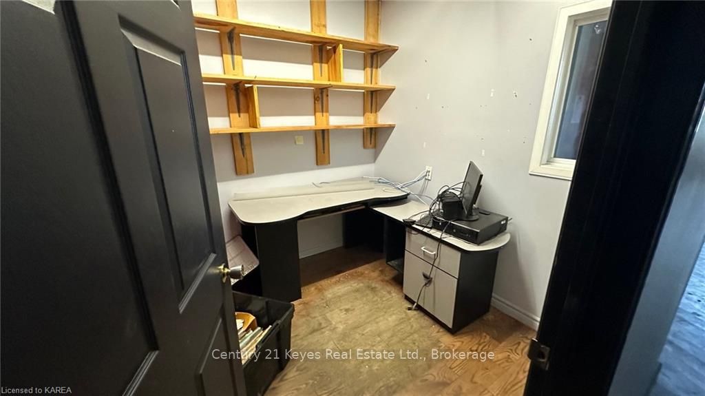 9 King St Property Photo 6