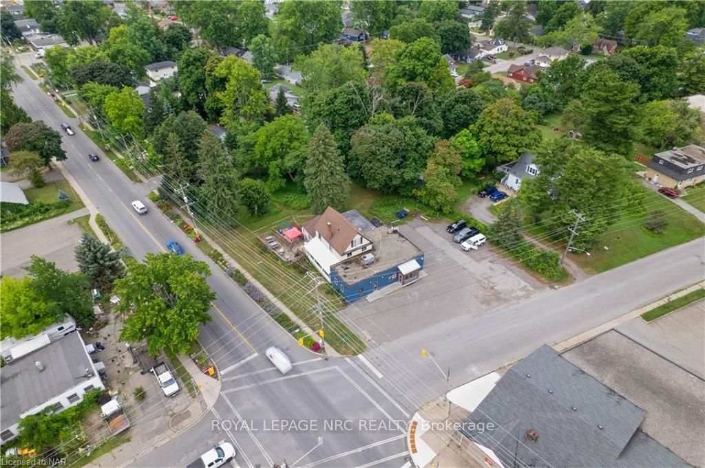 3879 Rebstock Rd Property Photo 7