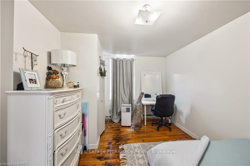 121 William St Property Photo 4