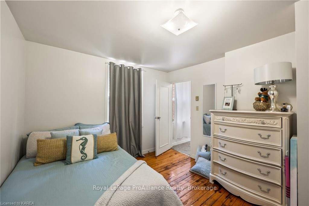 121 William St Property Photo 5