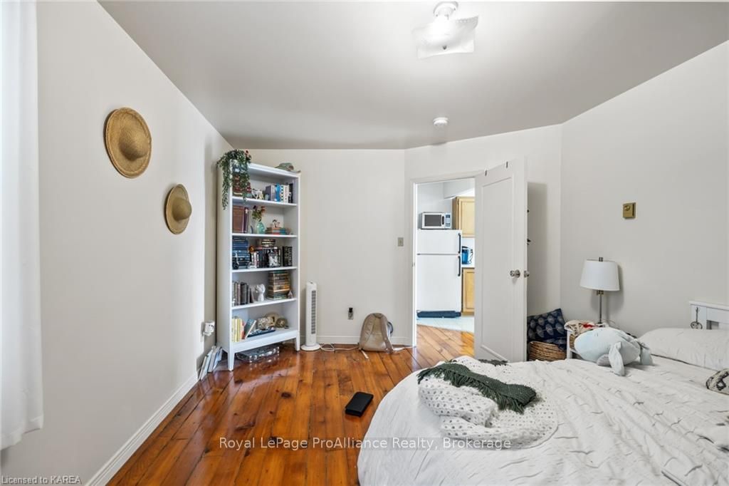 121 William St Property Photo 15