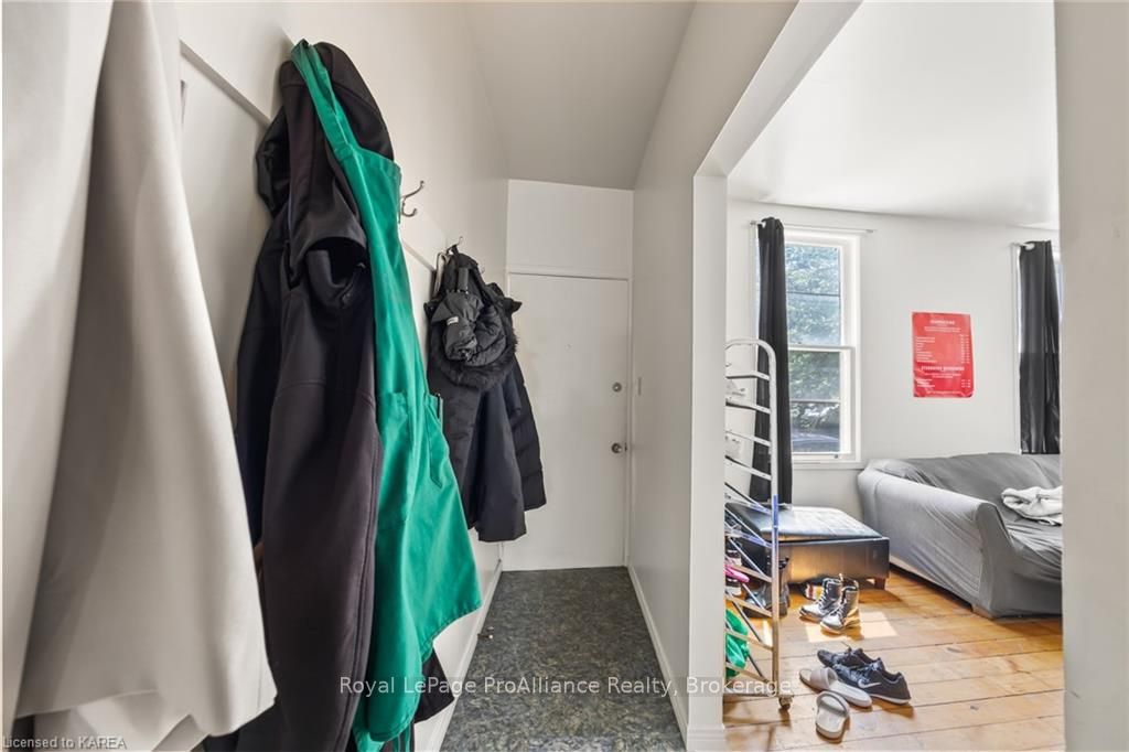 121 William St Property Photo 16