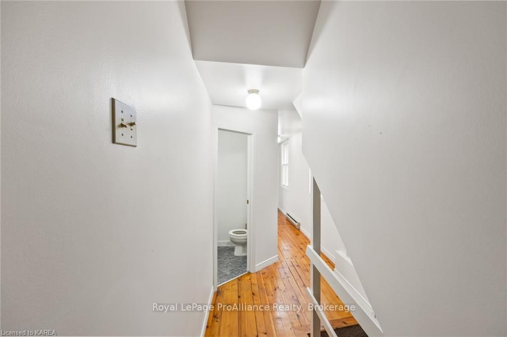 121 William St Property Photo 24