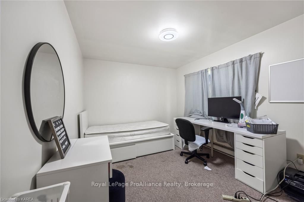 121 William St Property Photo 28
