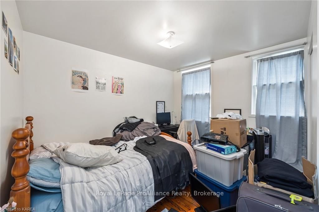 121 William St Property Photo 30