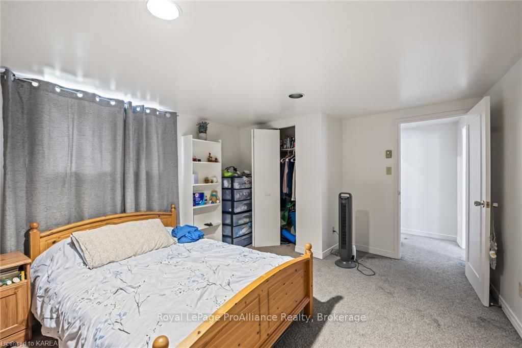 121 William St Property Photo 35