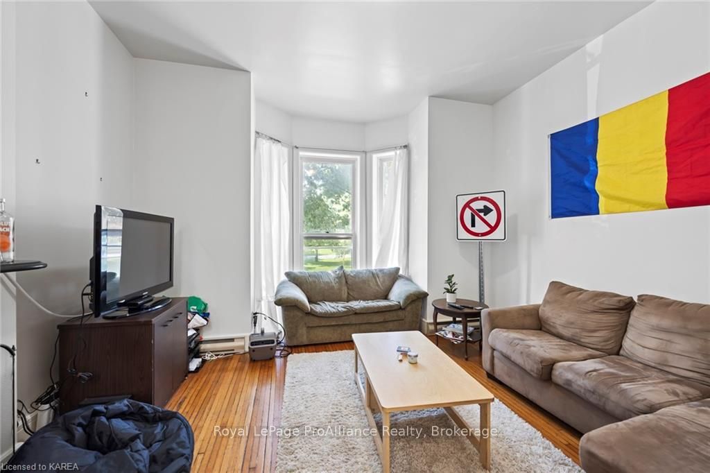 59 West St Property Photo 4