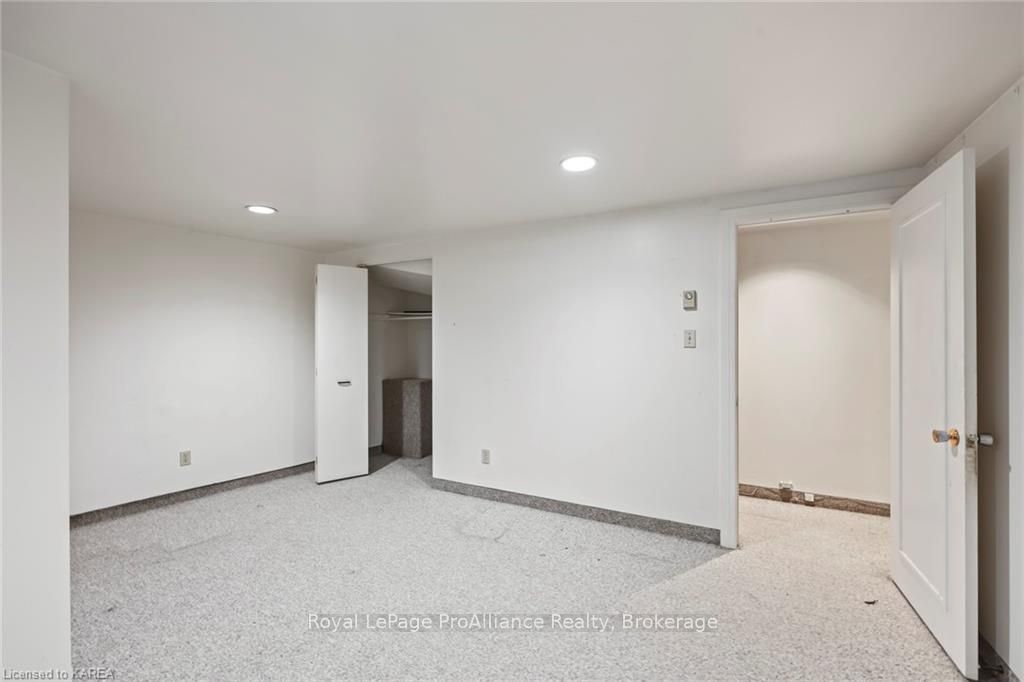 59 West St Property Photo 15
