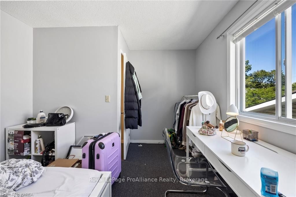 205 Alfred St Property Photo 18