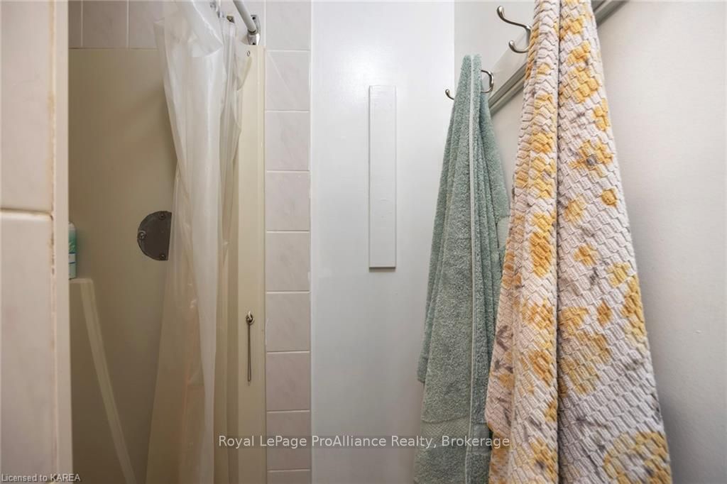 205 Alfred St Property Photo 20