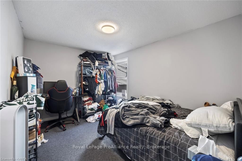 205 Alfred St Property Photo 27