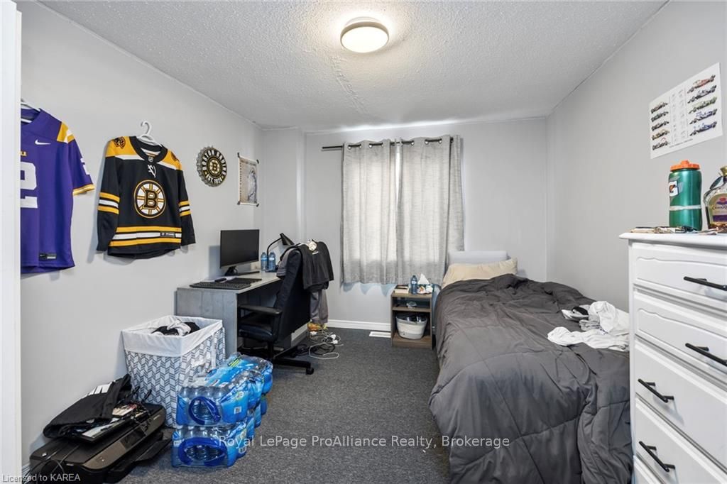 205 Alfred St Property Photo 29