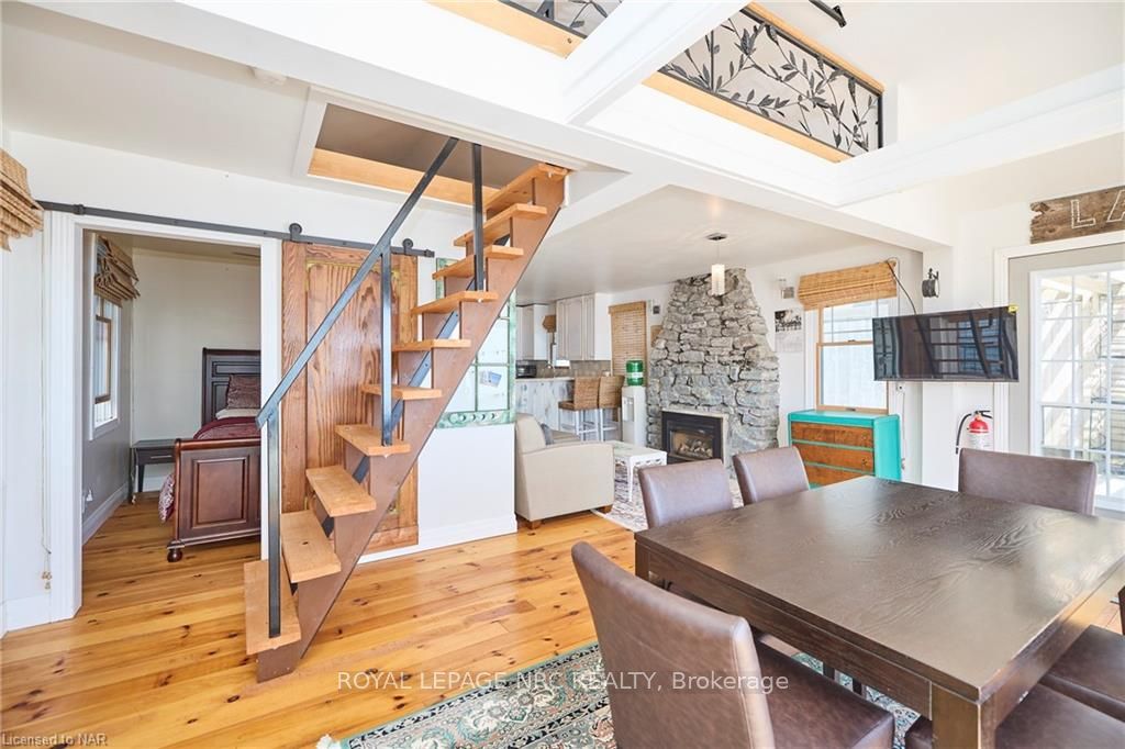 11851 Lakeshore Road Property Photo 8