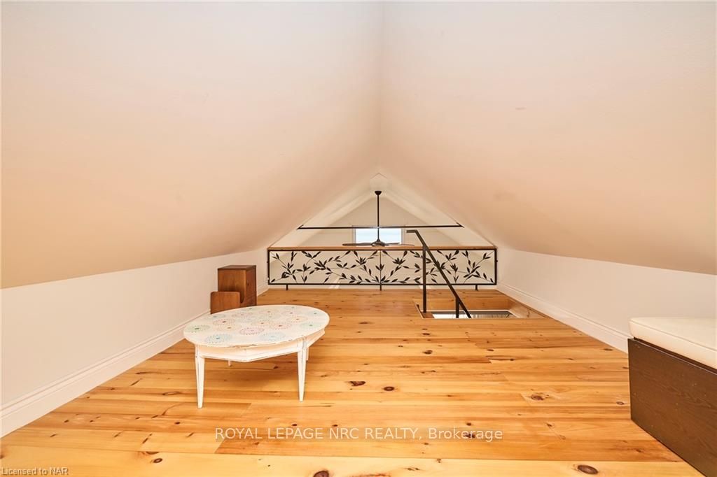 11851 Lakeshore Road Property Photo 16