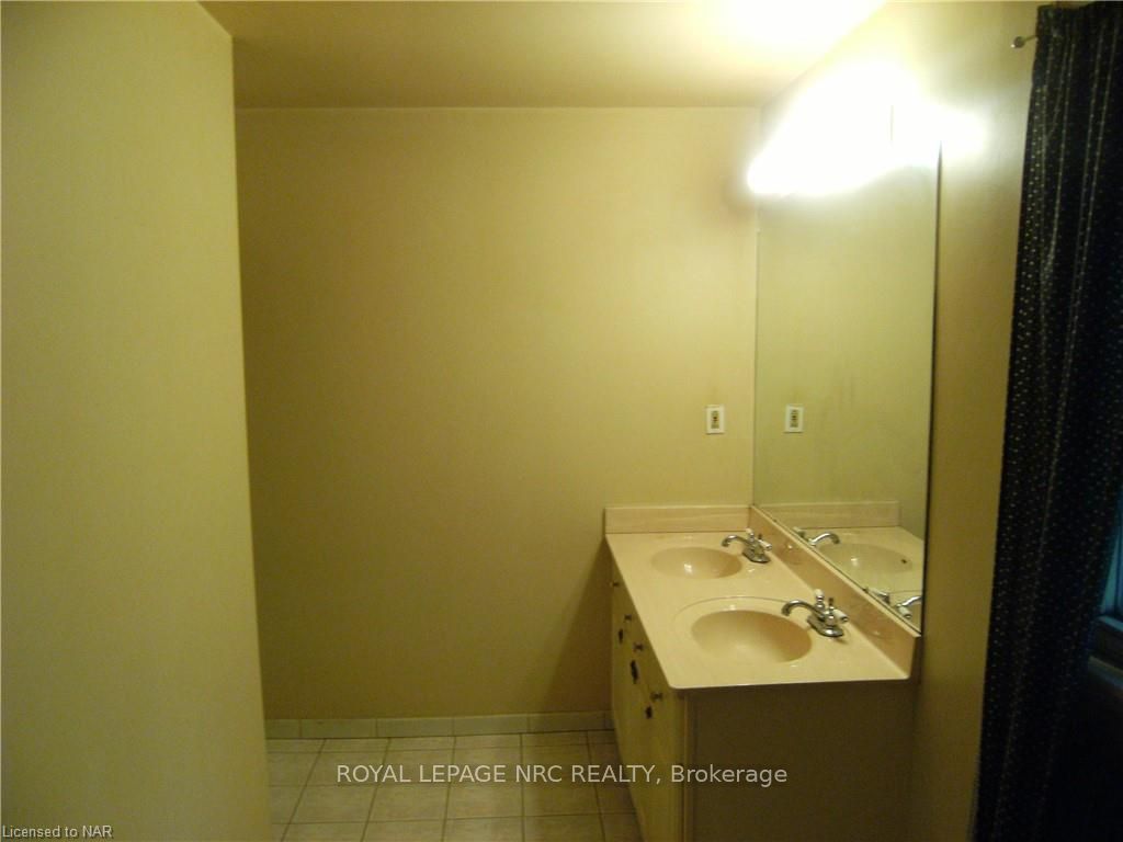 1861 York Road Property Photo 11