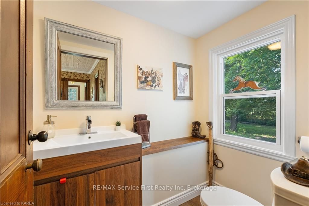 4902 Petworth Road Property Photo 12