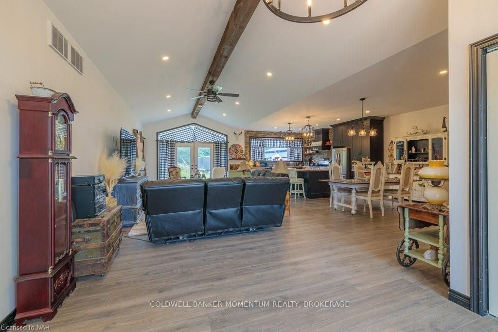 2848 Mountain Road Property Photo 6