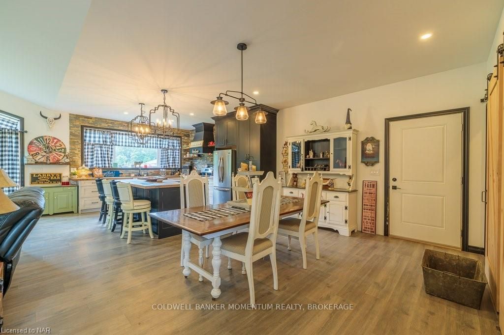 2848 Mountain Road Property Photo 7