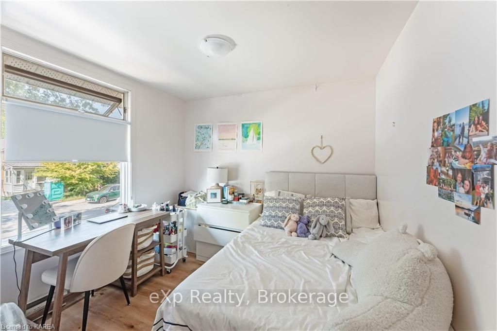 187 Alfred St Property Photo 5