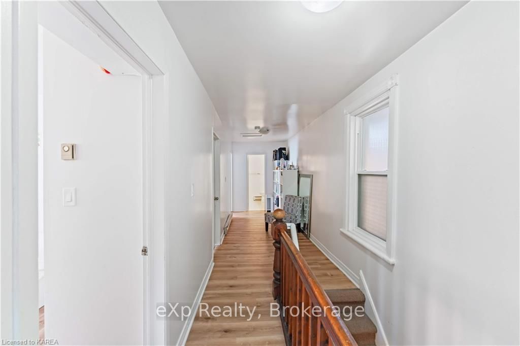 187 Alfred St Property Photo 8