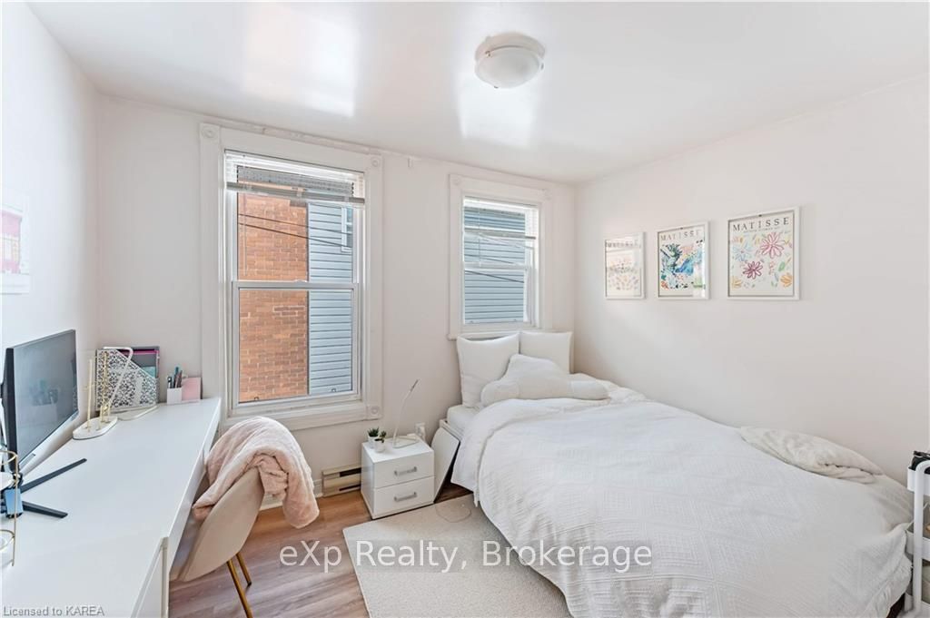 187 Alfred St Property Photo 10