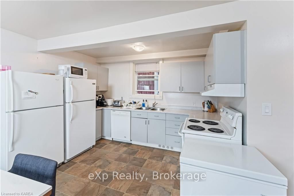187 Alfred St Property Photo 40