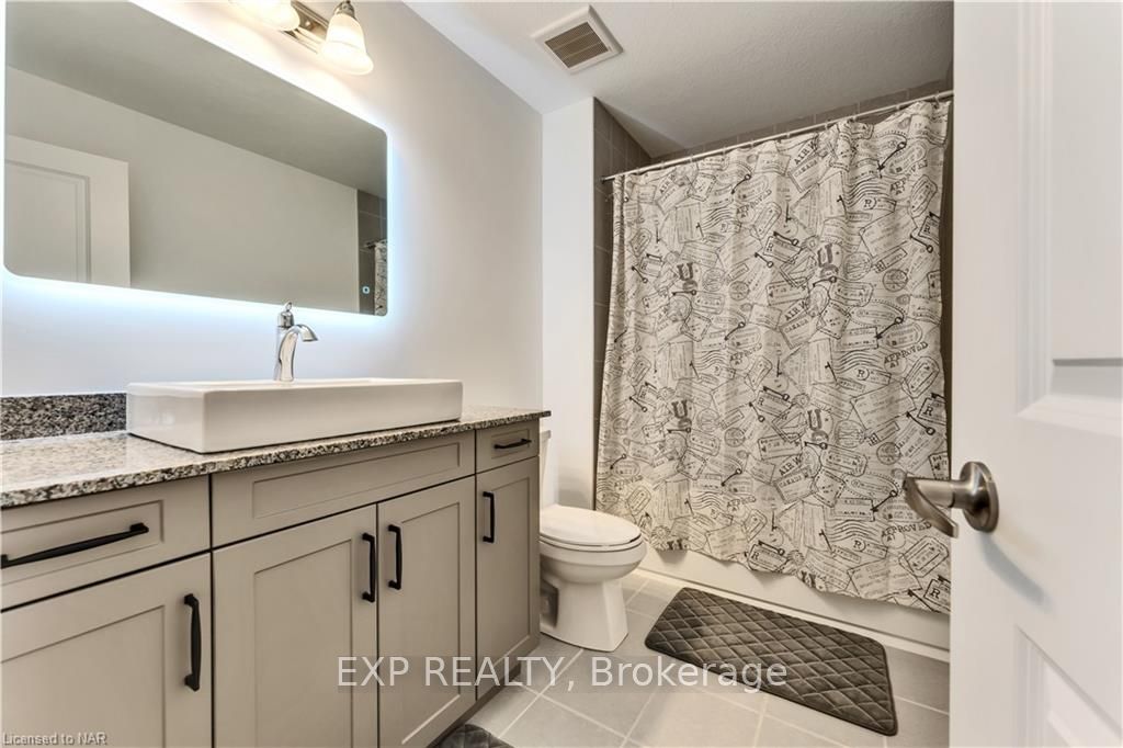156 Schooners Lane Property Photo 28