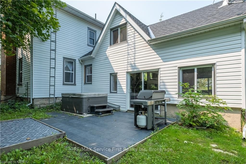 4902 Petworth Road Property Photo 28