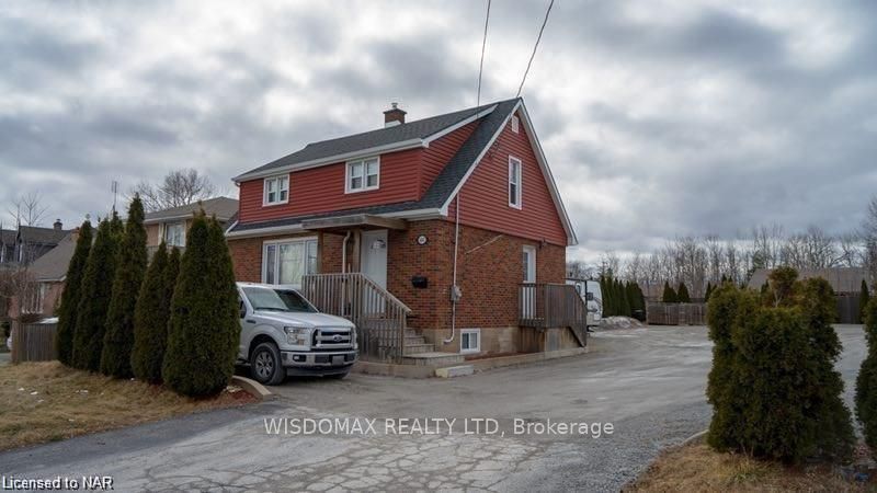 8278 Thorold Stone Rd Property Photo 14