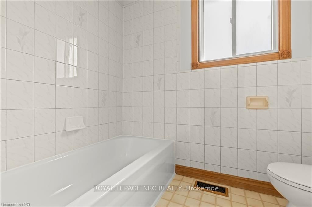 98 Ost Avenue Property Photo 19